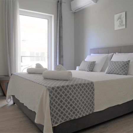 Porto Plaza City Center Apartment Ac/Wifi Heraklion Exteriör bild