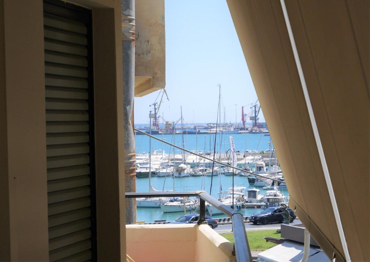 Porto Plaza City Center Apartment Ac/Wifi Heraklion Exteriör bild