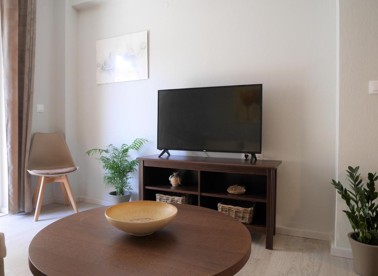 Porto Plaza City Center Apartment Ac/Wifi Heraklion Exteriör bild
