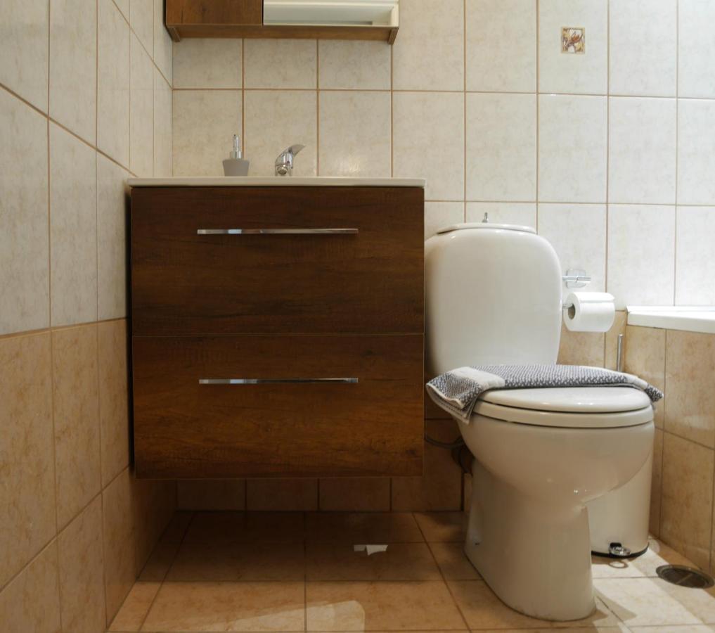 Porto Plaza City Center Apartment Ac/Wifi Heraklion Exteriör bild